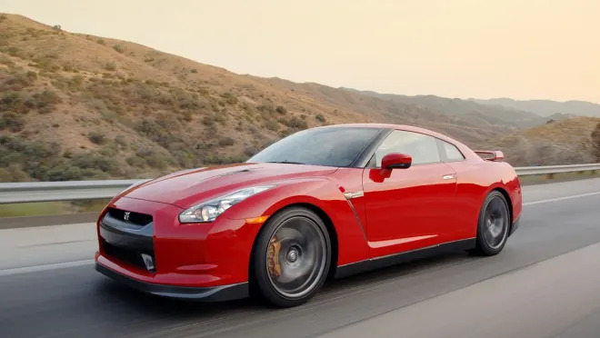 Nissan Asks You to 'Please Wait' for Hybrid GT-R Replacement