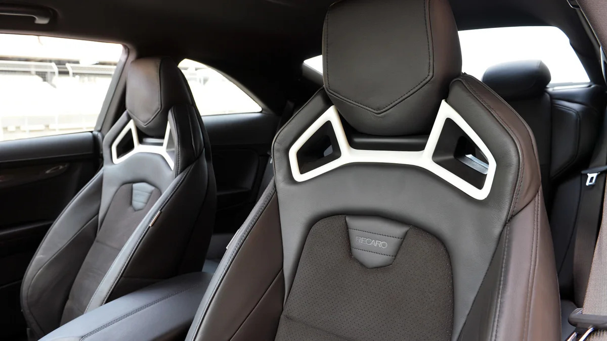 2016 Cadillac ATS-V front seats