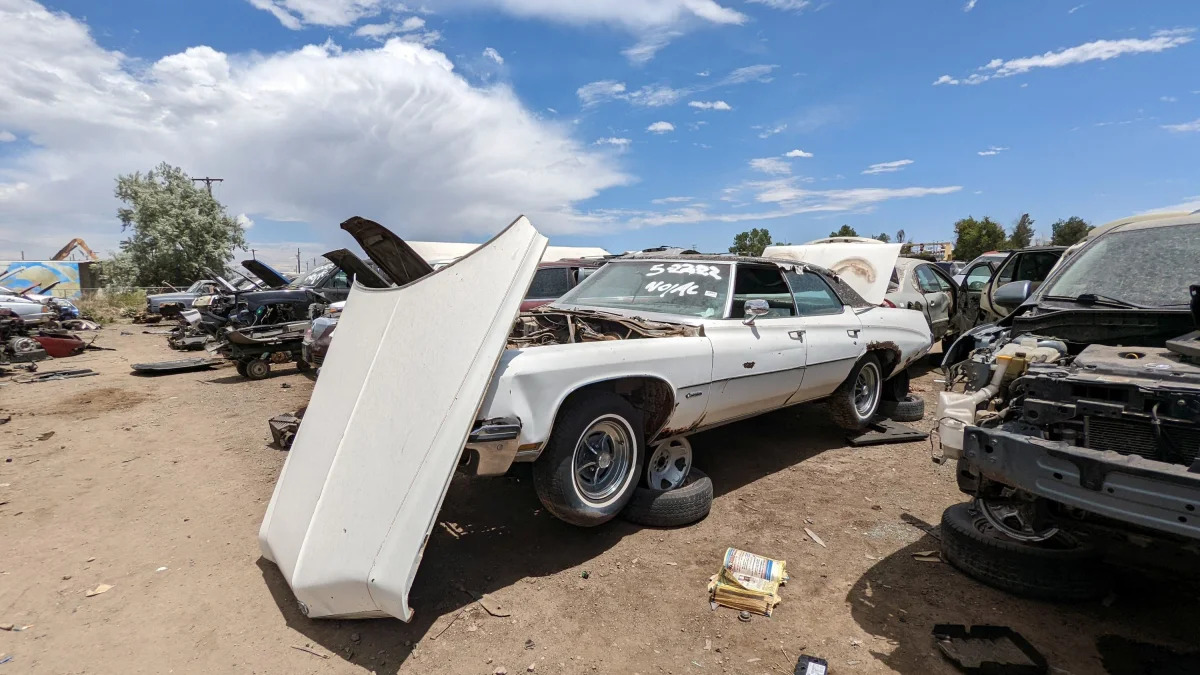 25 - 1972 Buick Centurion in Colorado junkyard - Photo by Murilee Martin