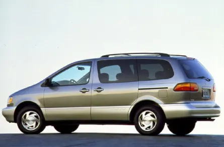 1999 Toyota Sienna XLE 4dr Passenger Van