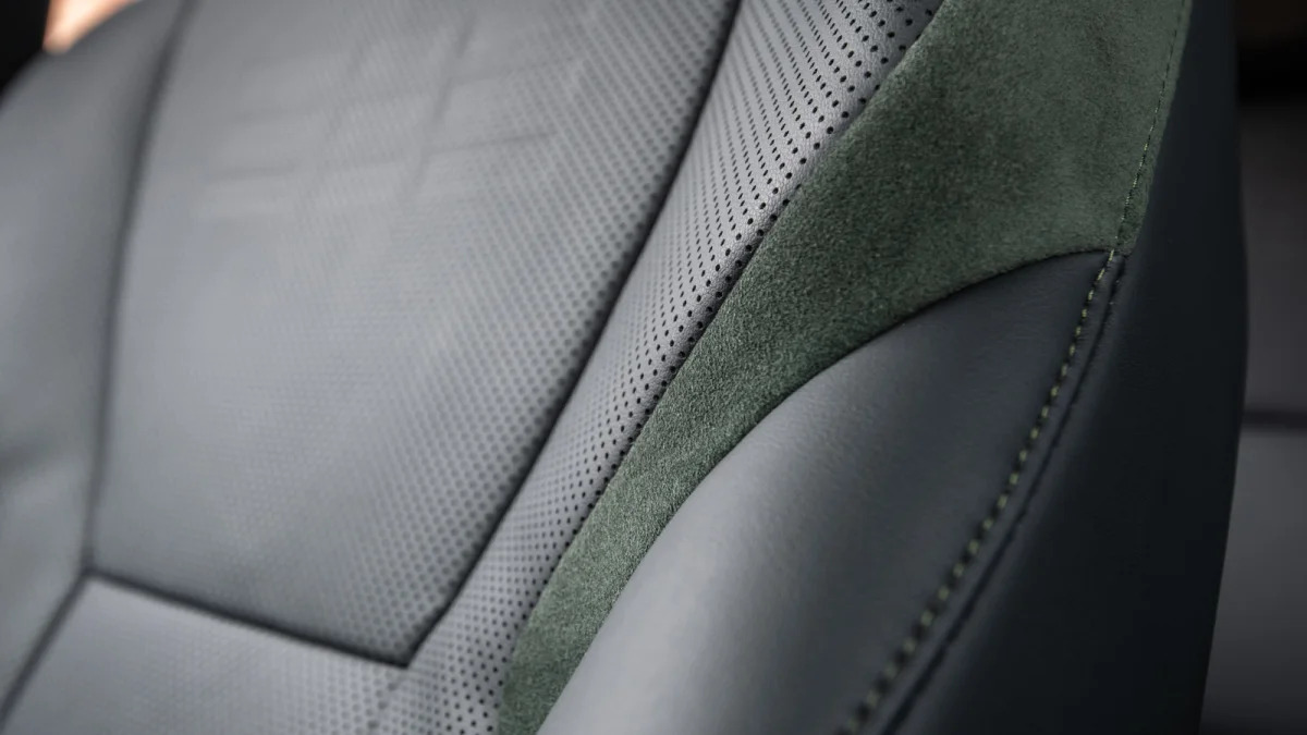 2024 Lexus GX 550 Overtrail green upholstery