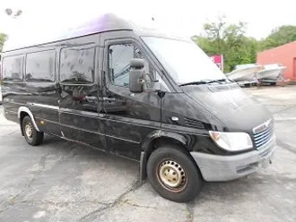 2005 dodge clearance cargo van