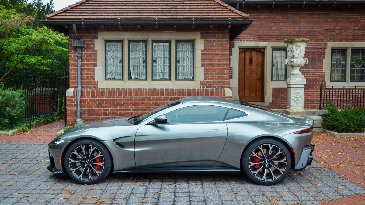 2019 Aston Martin Vantage