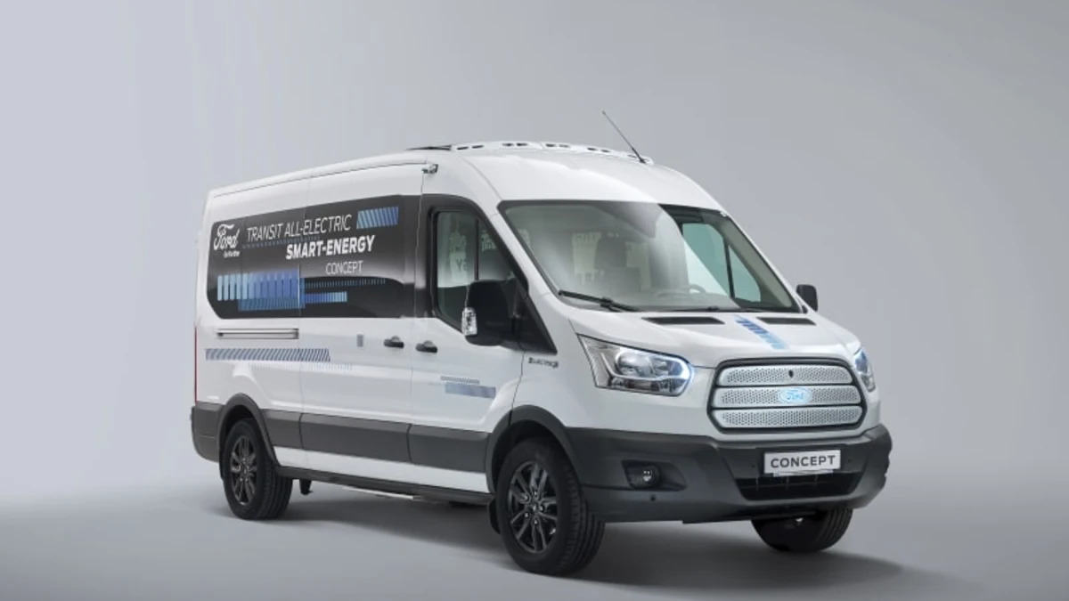 Ford Transit test van tries to solve an EV challenge: keeping people warm