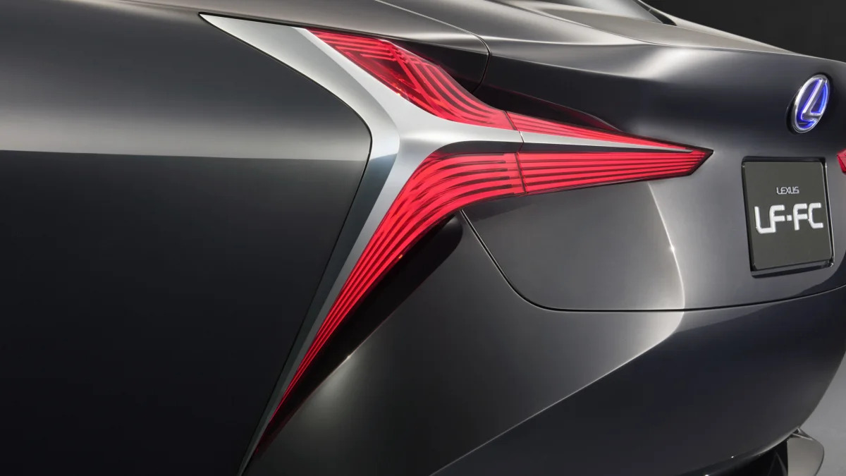 Lexus LF-FC Concept taillamps