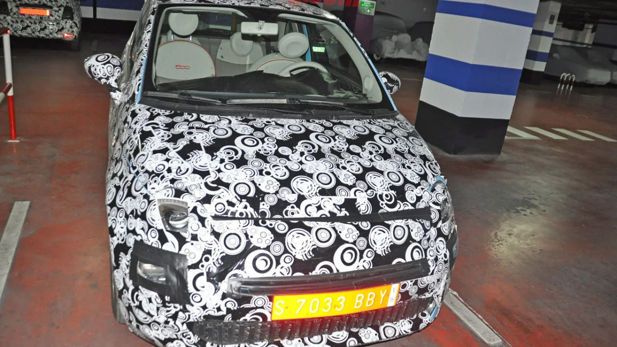 camouflaged fiat 500 front refresh spy shots